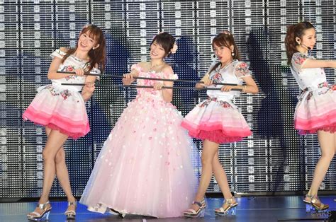 Rina Kawaei Sakura Love Concert Sparks Controversy: An In-depth Analysis of Fandom Culture and Artistic Expression